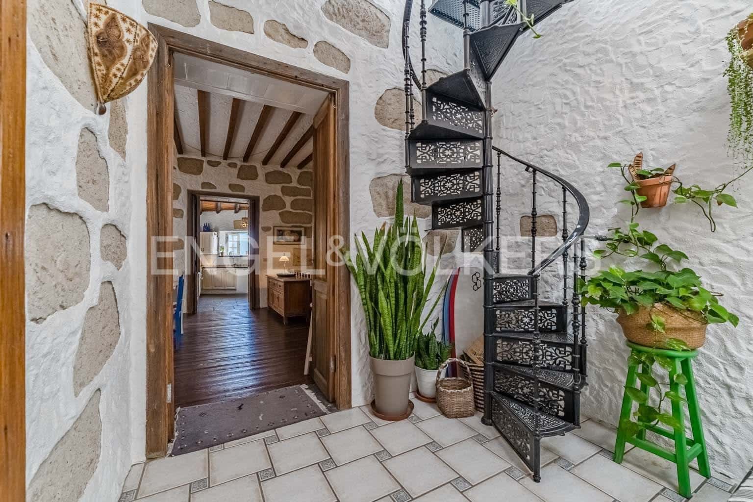 4 soveværelse Villa til salg i San Miguel de Abona - € 490.000 (Ref: 9109809)