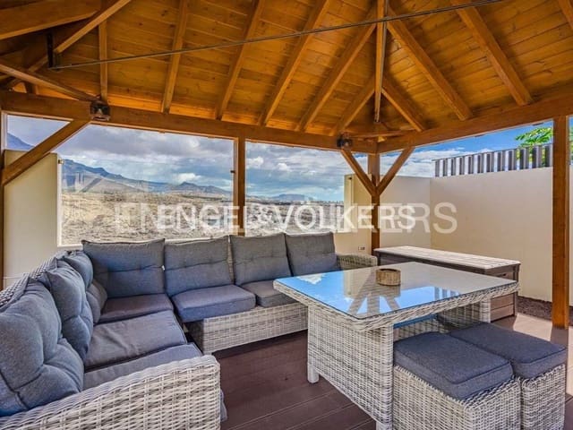 4 soverom Villa til salgs i Costa Adeje, Adeje med svømmebasseng garasje - € 4 590 000 (Ref: 9136695)