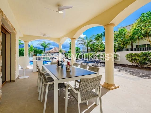 4 soverom Villa til salgs i Costa Adeje, Adeje med svømmebasseng garasje - € 4 590 000 (Ref: 9136695)