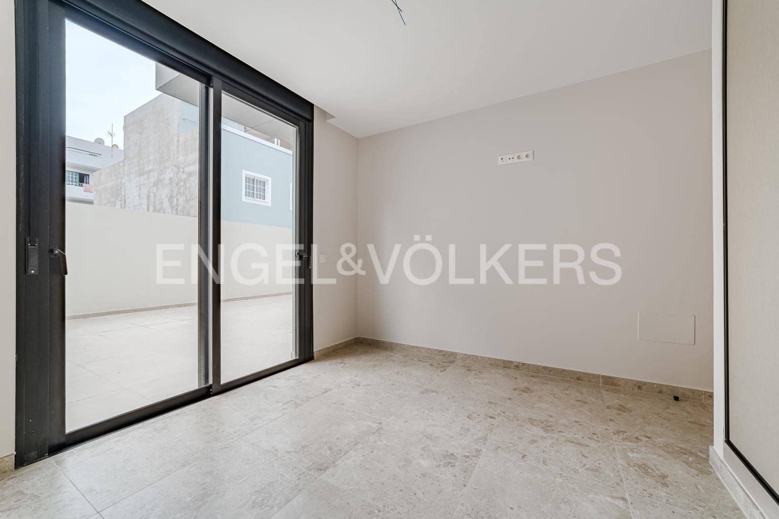 2 sovrum Lägenhet till salu i Playa San Juan - 360 000 € (Ref: 9147592)