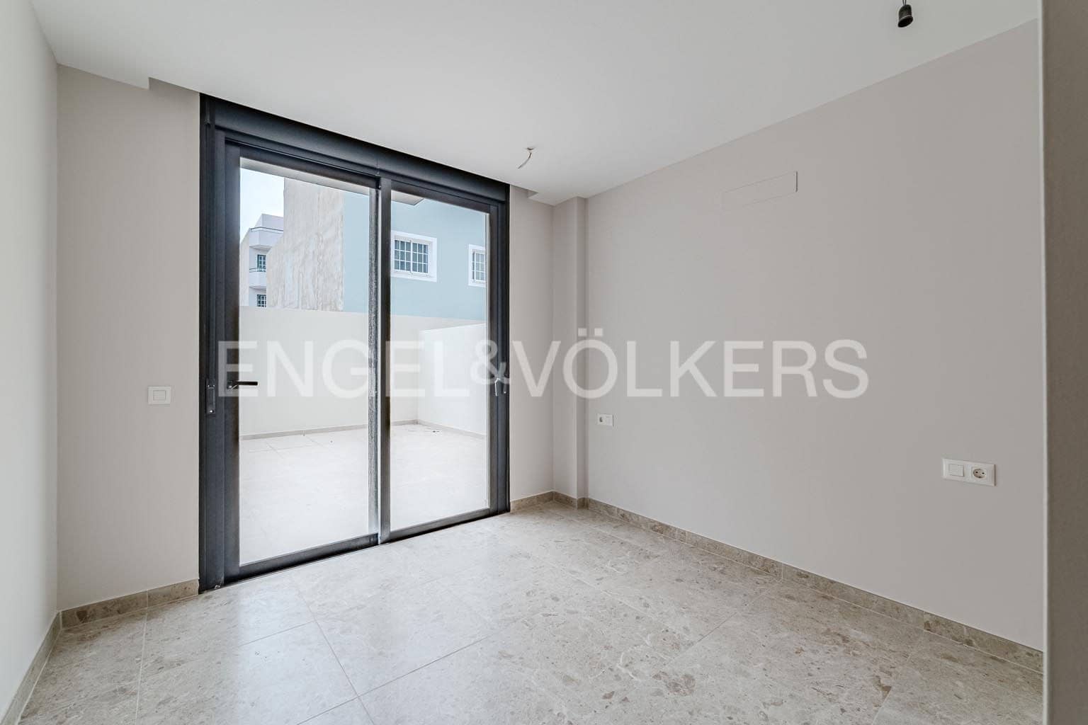 2 sovrum Lägenhet till salu i Playa San Juan - 360 000 € (Ref: 9147592)