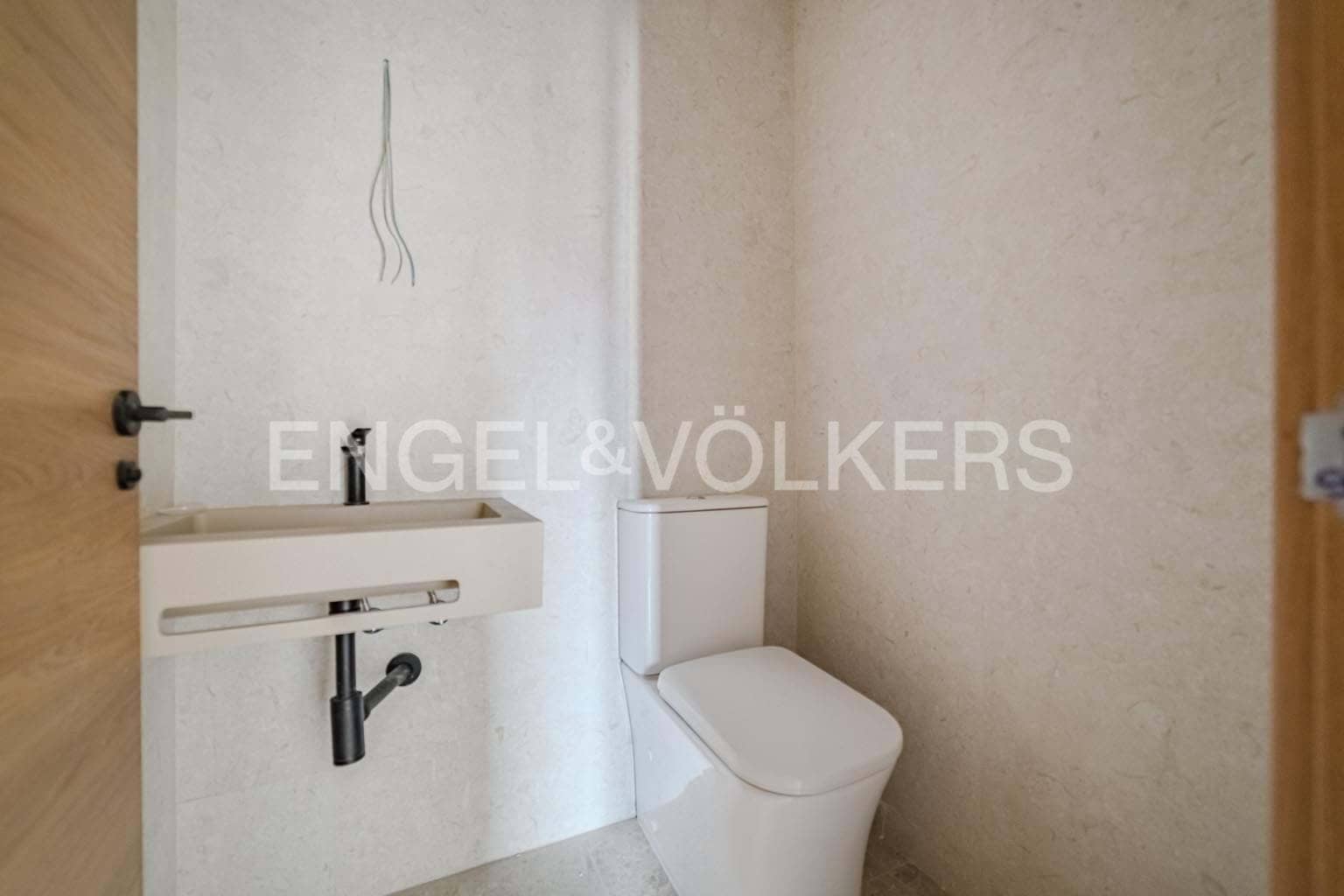 2 soveværelse Lejlighed til salg i Playa San Juan - € 312.000 (Ref: 9147593)