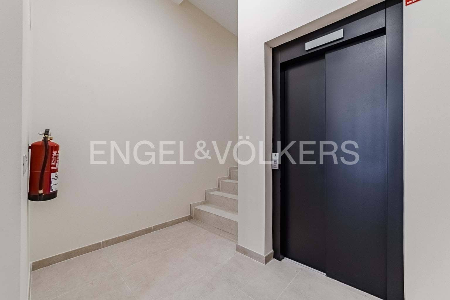 2 soveværelse Lejlighed til salg i Playa San Juan - € 312.000 (Ref: 9147593)