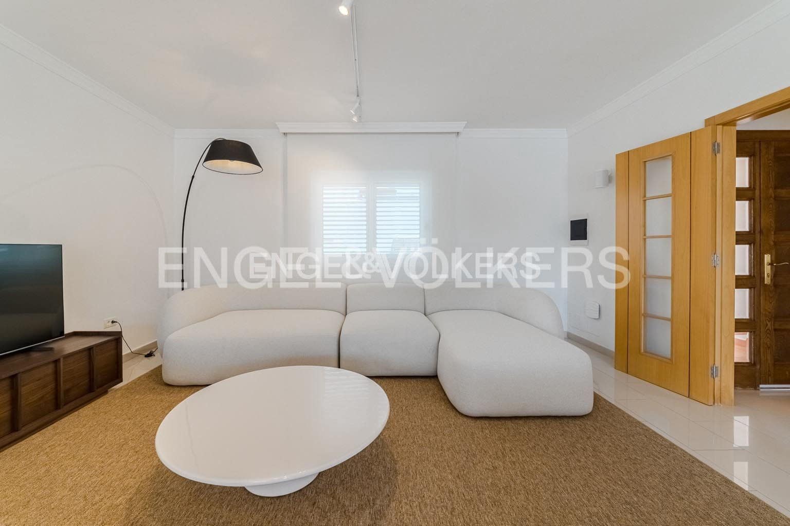 5 bedroom Villa for sale in Costa Adeje with pool garage - € 3,300,000 (Ref: 9162808)