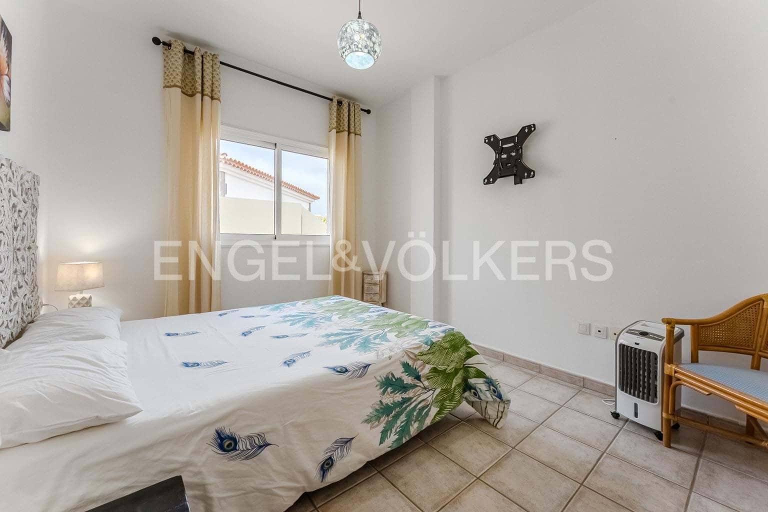 3 soveværelse Villa til salg i El Medano med garage - € 520.000 (Ref: 9162810)