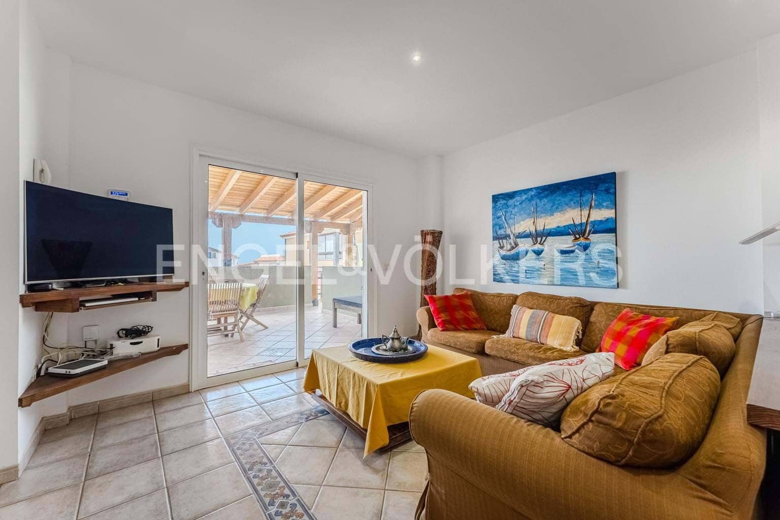 3 soveværelse Villa til salg i El Medano med garage - € 520.000 (Ref: 9162810)