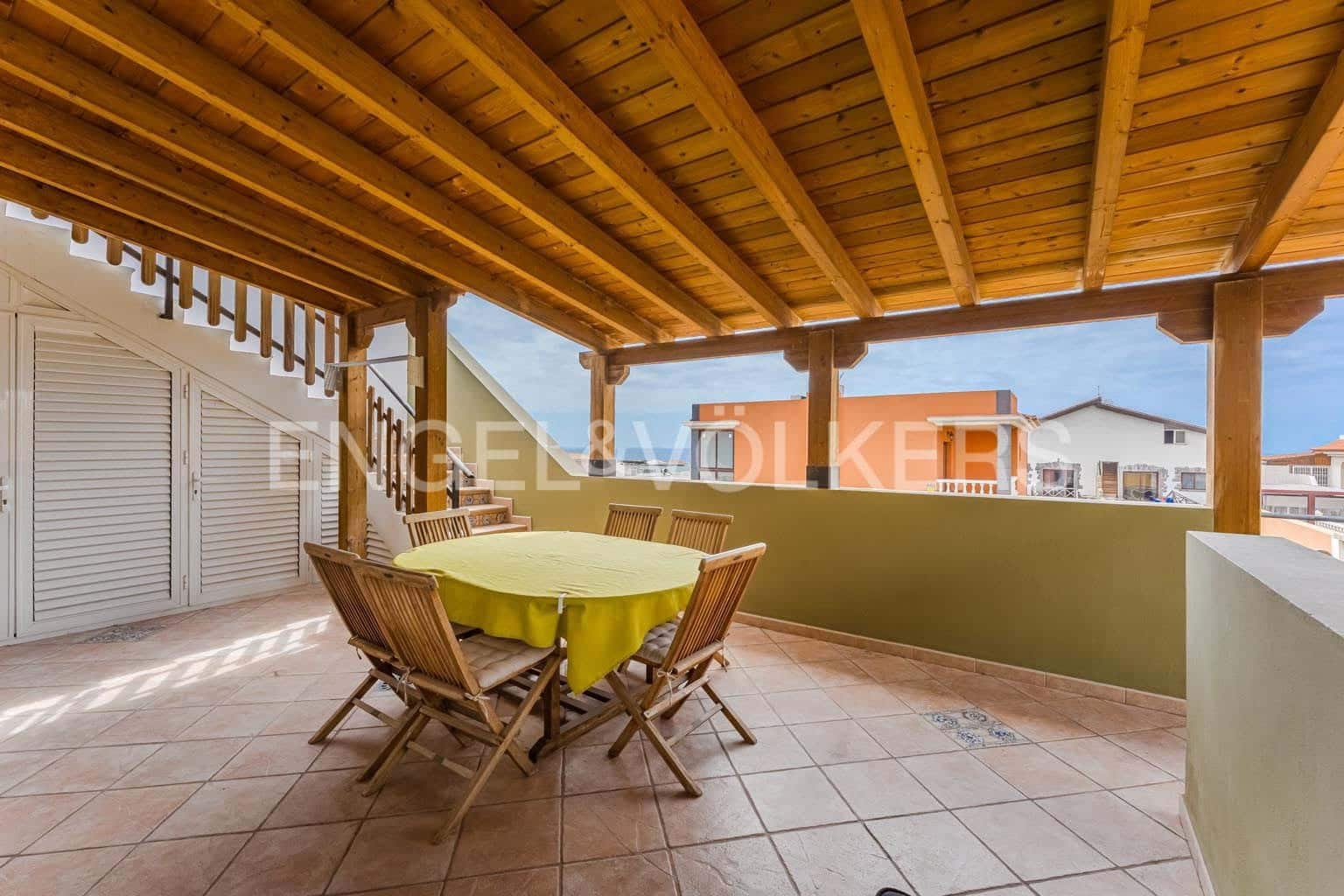 3 soveværelse Villa til salg i El Medano med garage - € 520.000 (Ref: 9162810)