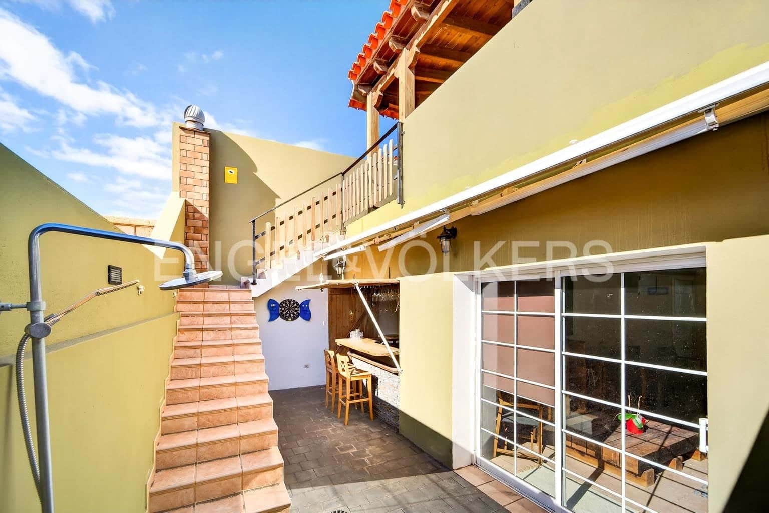 3 soverom Villa til salgs i El Medano med garasje - € 520 000 (Ref: 9162810)