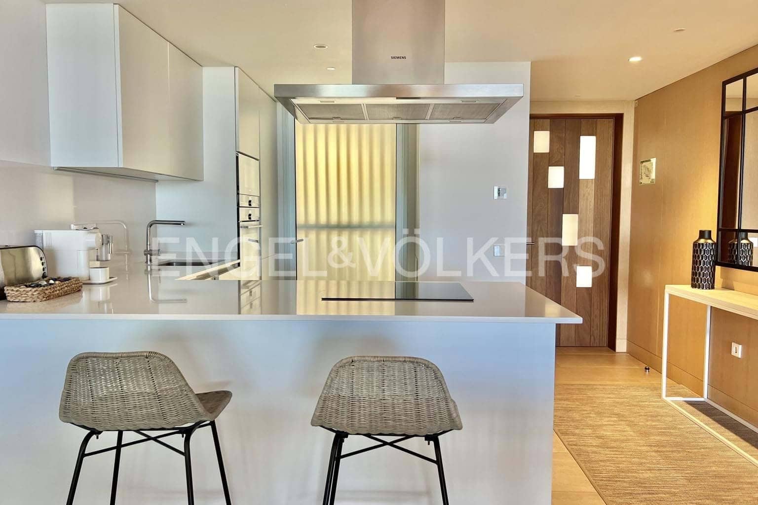 2 soverom Leilighet til salgs i Guia de Isora med svømmebasseng - € 1 175 000 (Ref: 9175691)