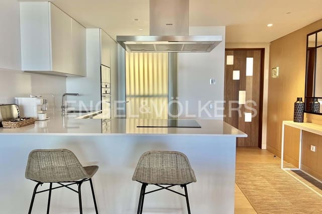 2 bedroom Apartment for sale in Guía de Isora with pool - € 1,175,000 (Ref: 9175691)