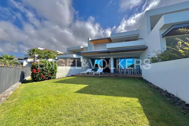 2 bedroom Apartment for sale in Guía de Isora with pool - € 1,175,000 (Ref: 9175691)