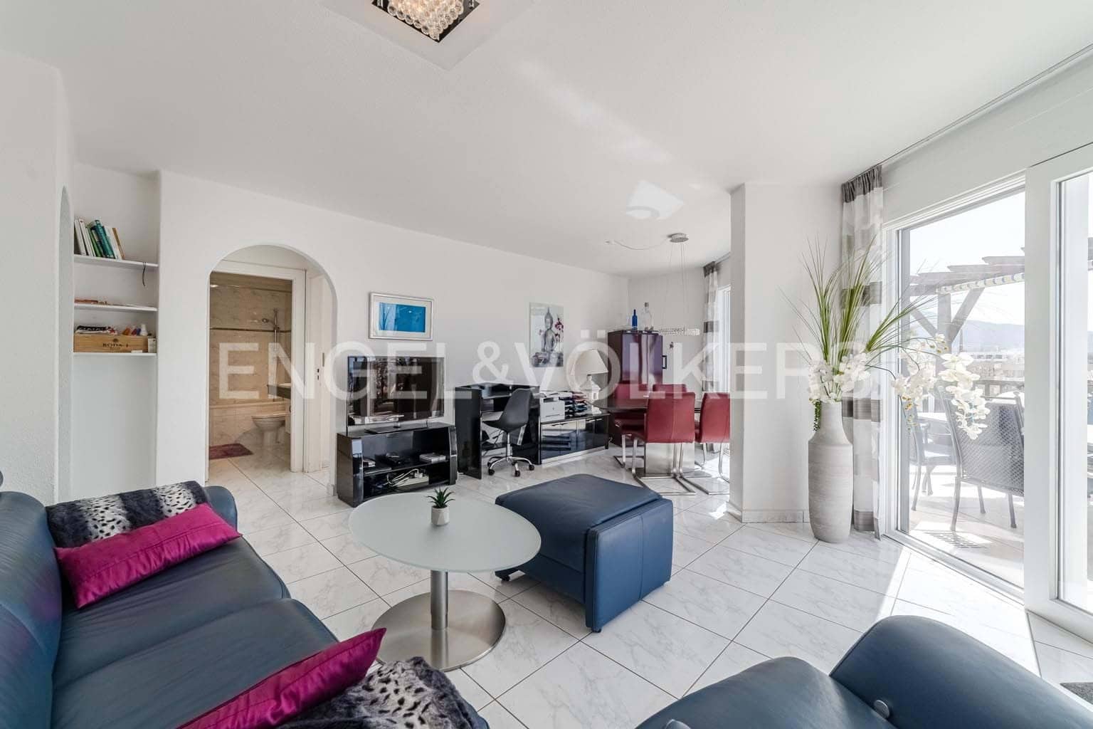 2 soverom Leilighet til salgs i Playa de las Americas med svømmebasseng - € 1 255 000 (Ref: 9189874)