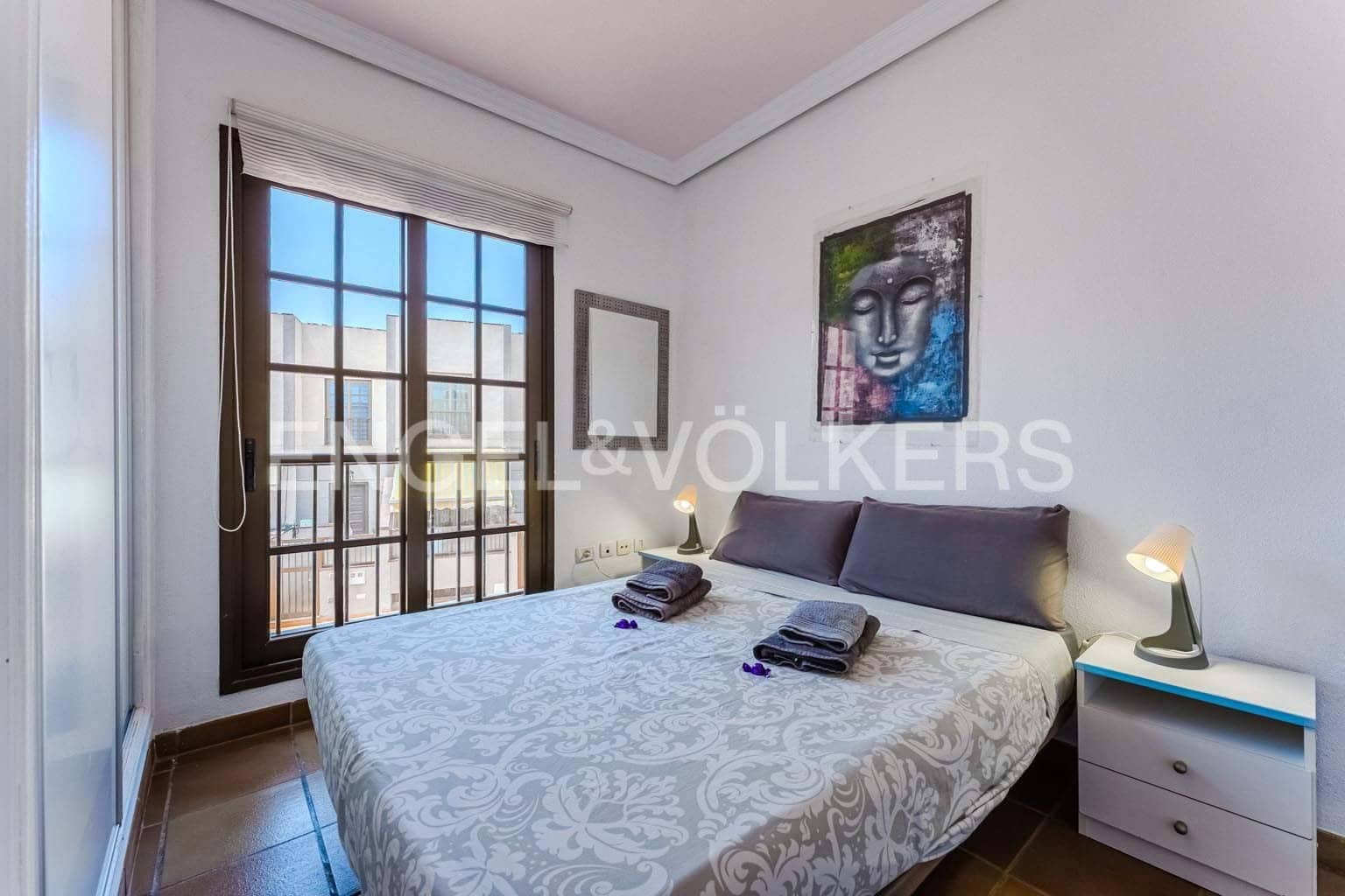 4 soveværelse Villa til salg i El Medano med swimmingpool garage - € 750.000 (Ref: 9191613)