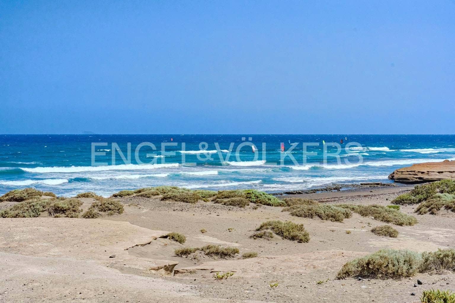 4 soveværelse Villa til salg i El Medano med swimmingpool garage - € 750.000 (Ref: 9191613)