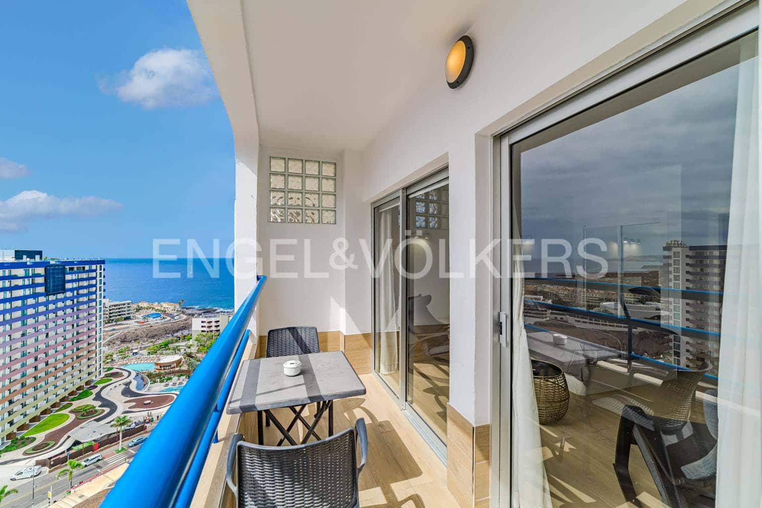 Apartament na sprzedaż w Playa Paraiso - 215 000 € (Ref: 9201709)