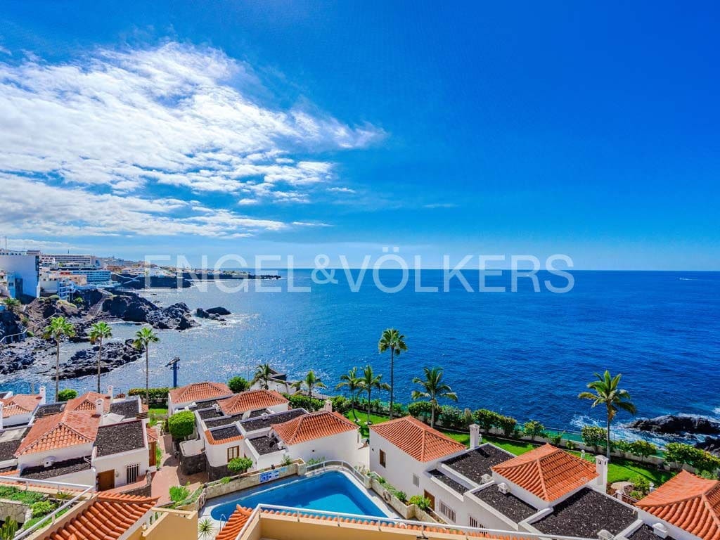 3 Zimmer Apartment zu verkaufen in Santiago del Teide mit Pool Garage - 890.000 € (Ref: 9201710)