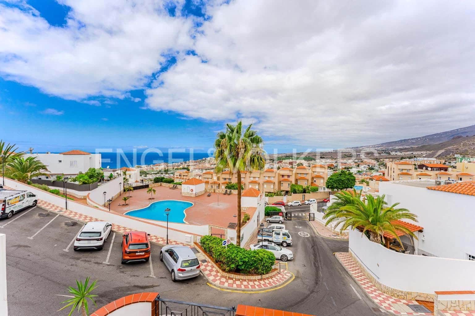 3 soverom Leilighet til salgs i Costa Adeje med svømmebasseng garasje - € 750 000 (Ref: 9201711)