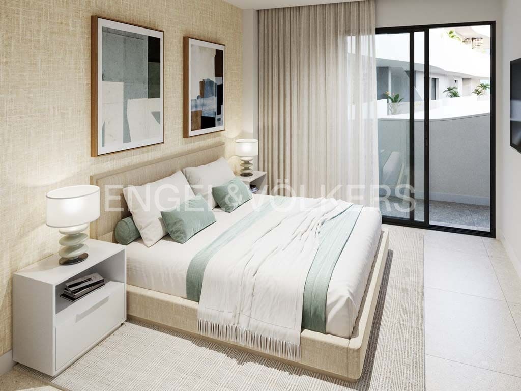 2 soveværelse Lejlighed til salg i El Medano med swimmingpool - € 345.000 (Ref: 9210353)