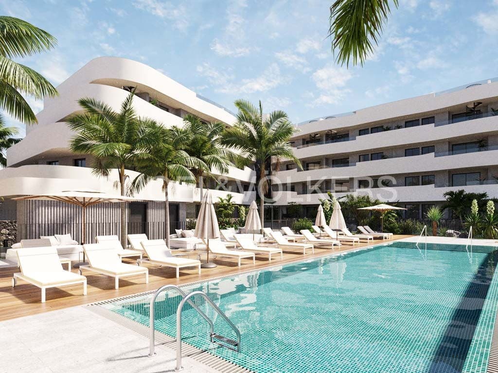 2 soveværelse Lejlighed til salg i El Medano med swimmingpool - € 345.000 (Ref: 9210353)