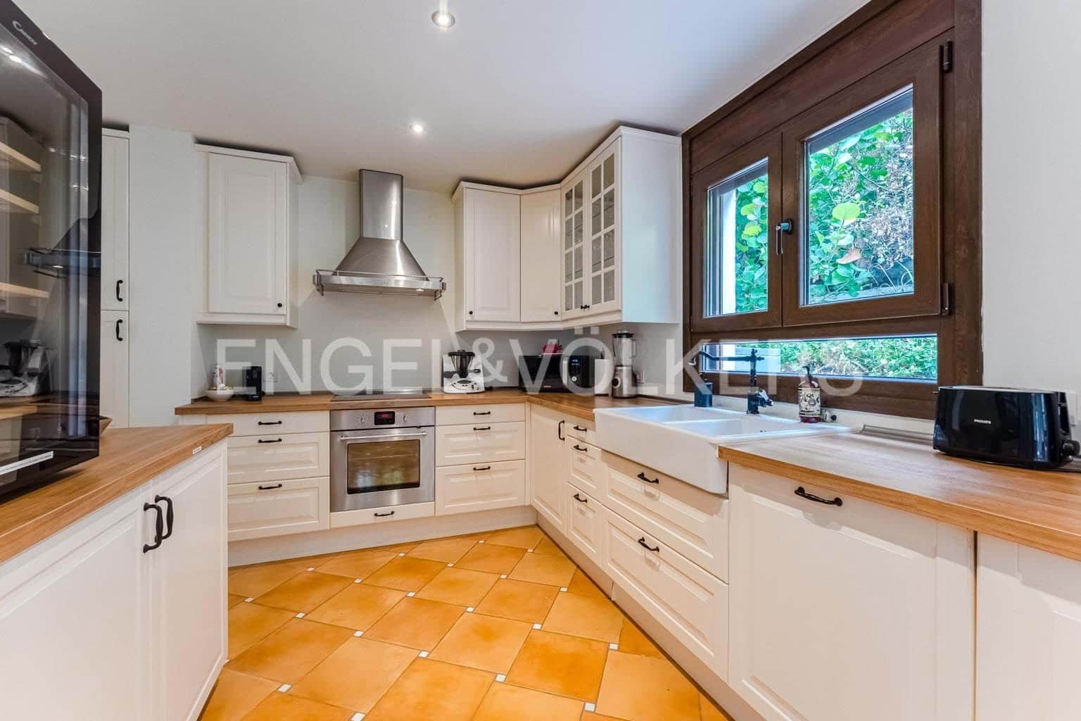 5 soveværelse Villa til salg i Tejina de Guia de Isora med swimmingpool garage - € 1.175.000 (Ref: 9210356)