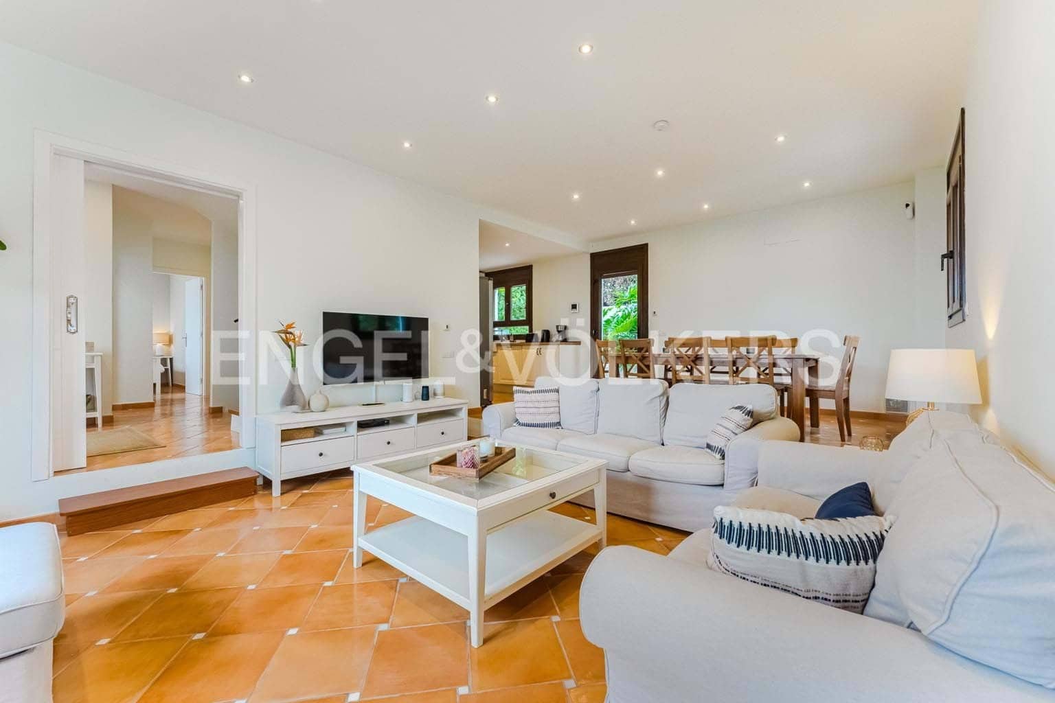 5 soveværelse Villa til salg i Tejina de Guia de Isora med swimmingpool garage - € 1.175.000 (Ref: 9210356)