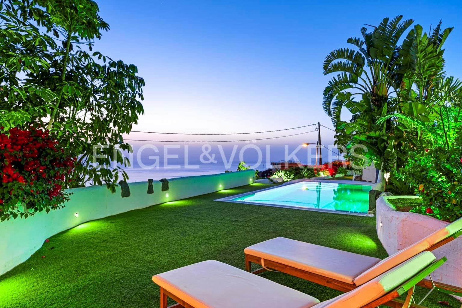 5 quarto Moradia para venda em Tejina de Guia de Isora com piscina garagem - 1 175 000 € (Ref: 9210356)