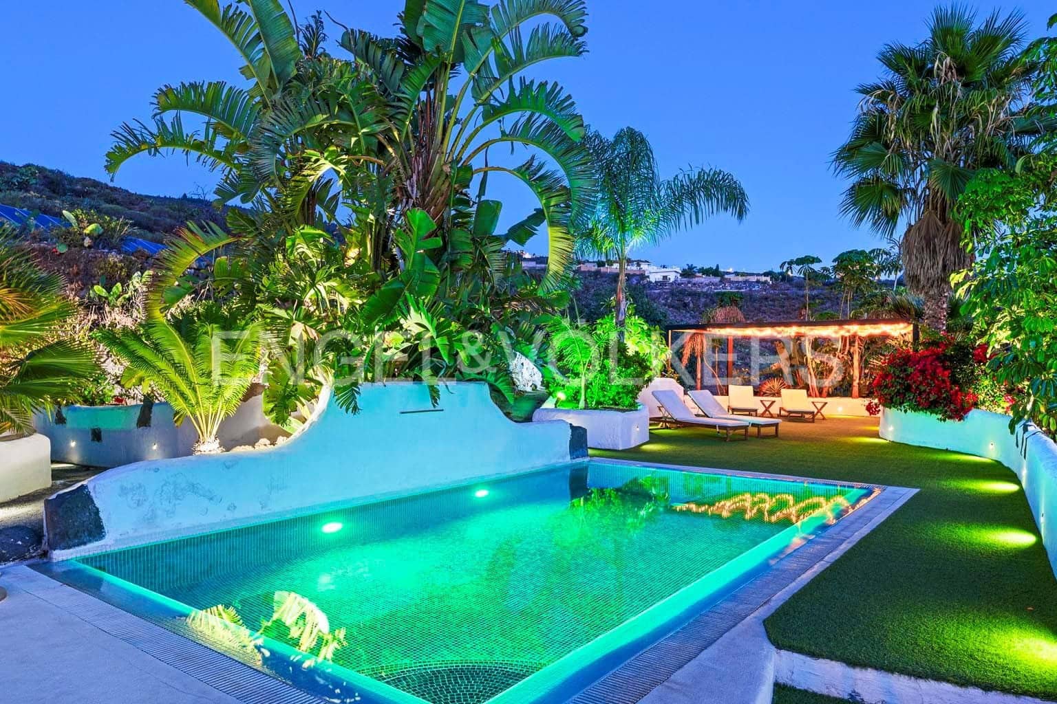 5 quarto Moradia para venda em Tejina de Guia de Isora com piscina garagem - 1 175 000 € (Ref: 9210356)