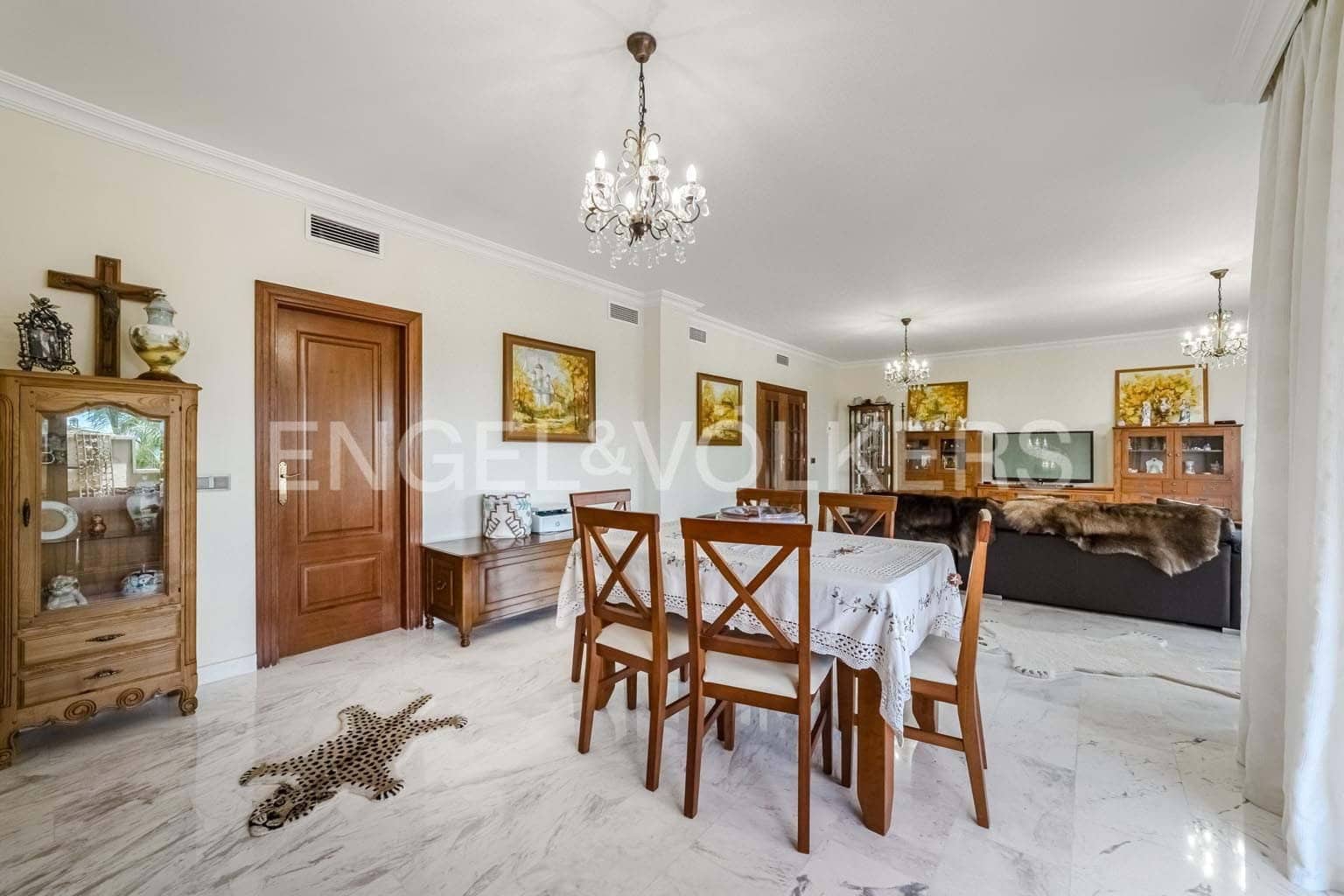 4 soveværelse Villa til salg i Santiago del Teide med swimmingpool garage - € 890.000 (Ref: 9241170)