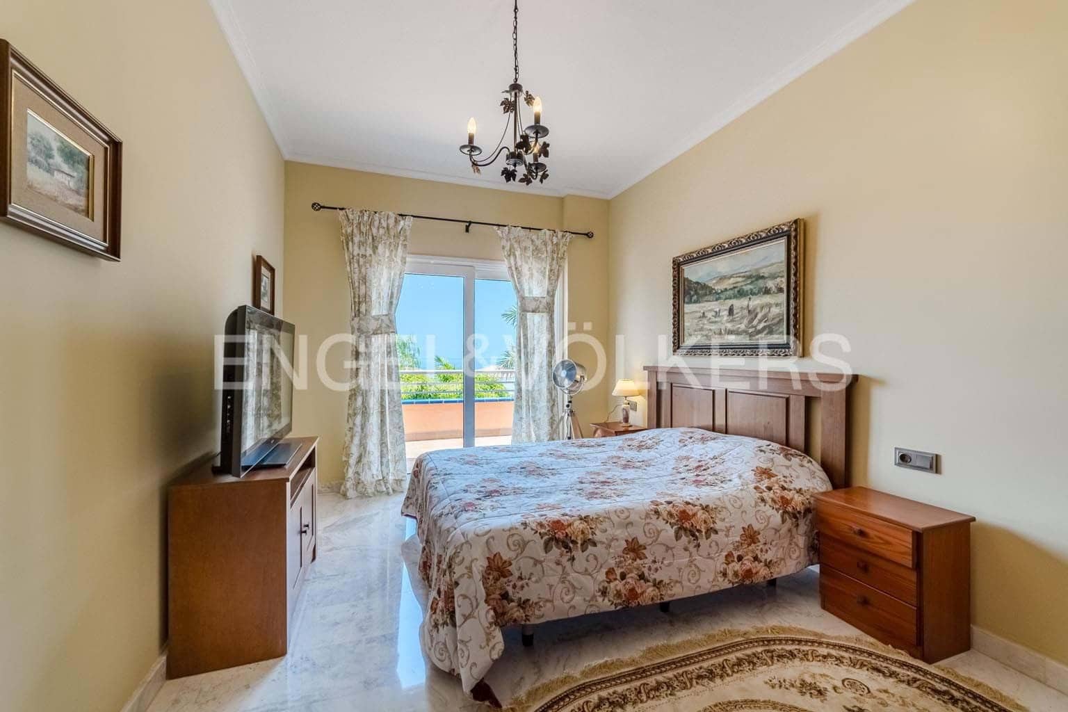 4 soveværelse Villa til salg i Santiago del Teide med swimmingpool garage - € 890.000 (Ref: 9241170)