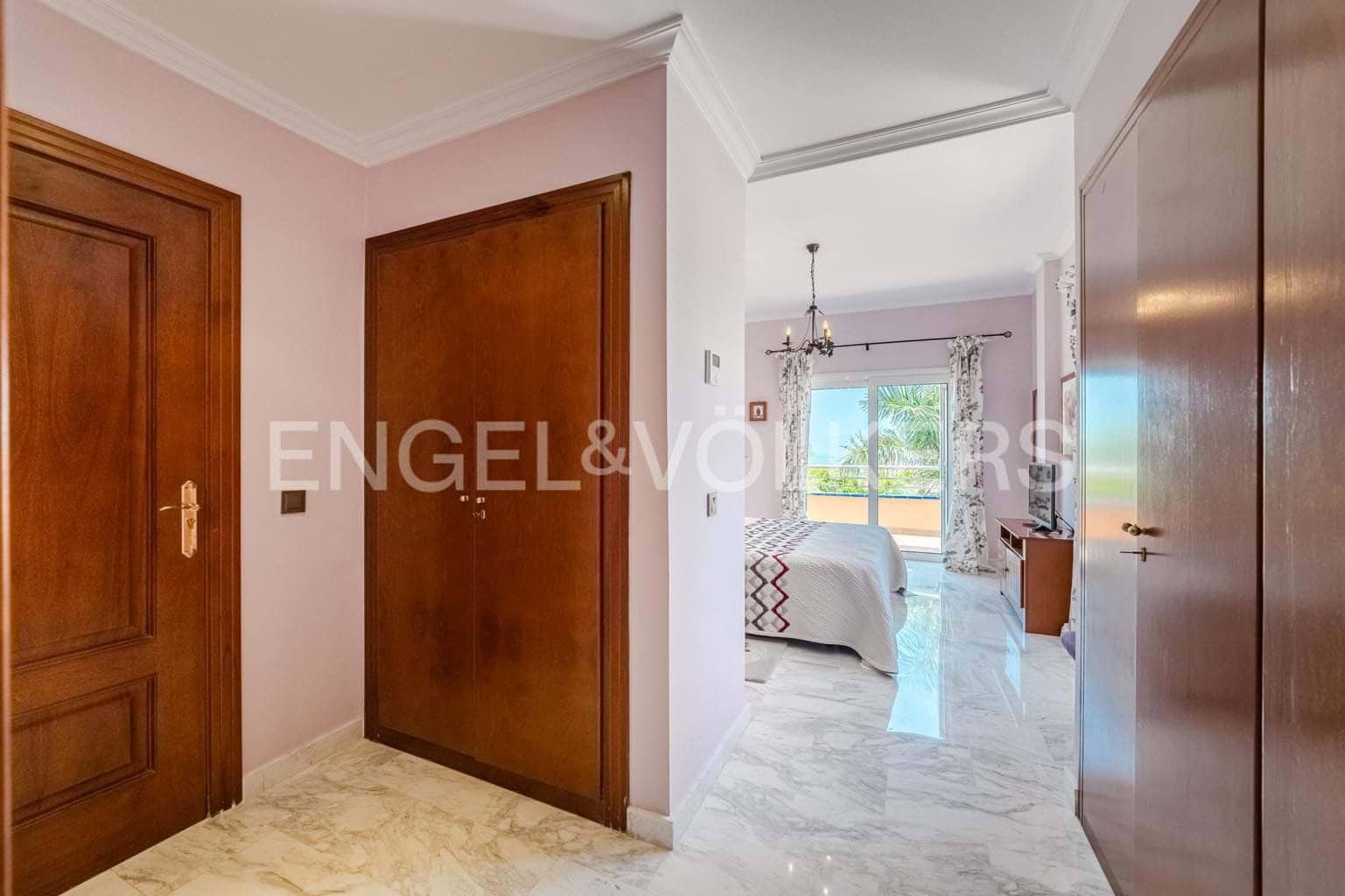 4 soveværelse Villa til salg i Santiago del Teide med swimmingpool garage - € 890.000 (Ref: 9241170)