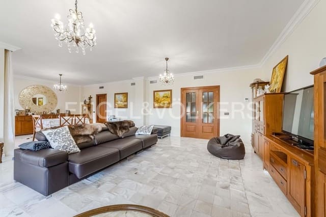 4 slaapkamer Villa te koop in Santiago del Teide met zwembad garage - € 890.000 (Ref: 9241170)