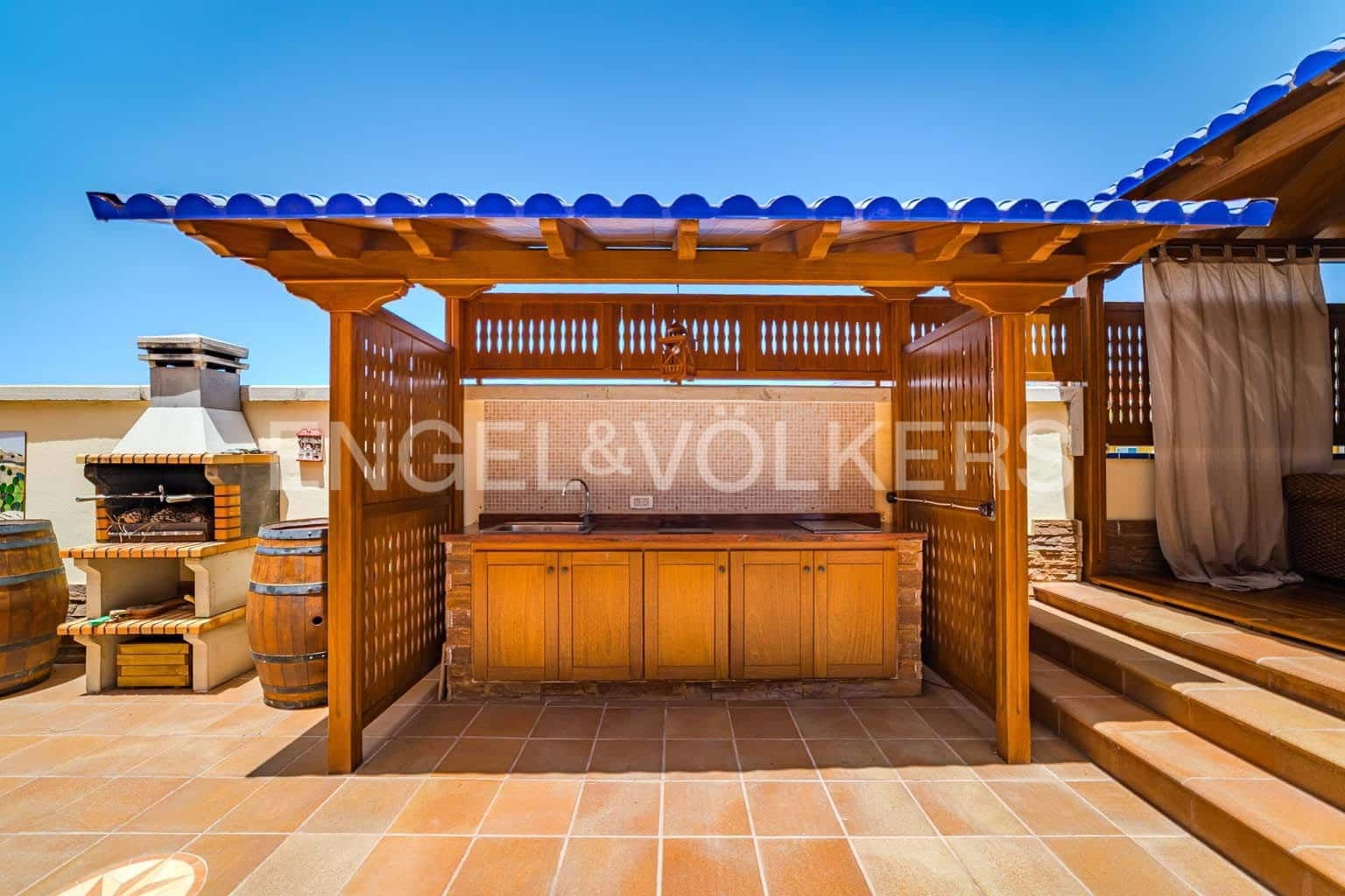 4 soveværelse Villa til salg i Santiago del Teide med swimmingpool garage - € 890.000 (Ref: 9241170)