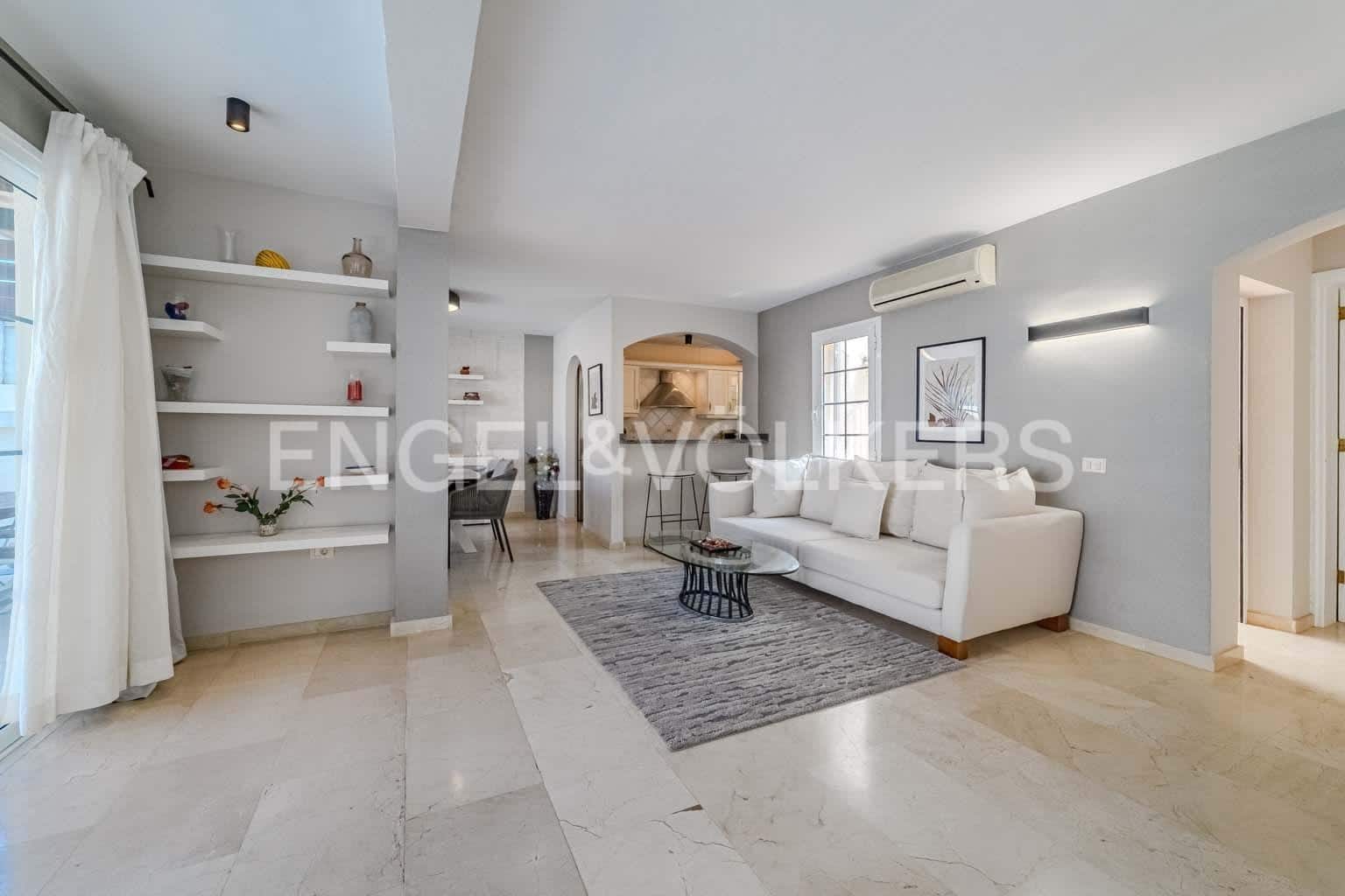 5 soveværelse Villa til salg i La Caleta med swimmingpool garage - € 2.200.000 (Ref: 9249222)