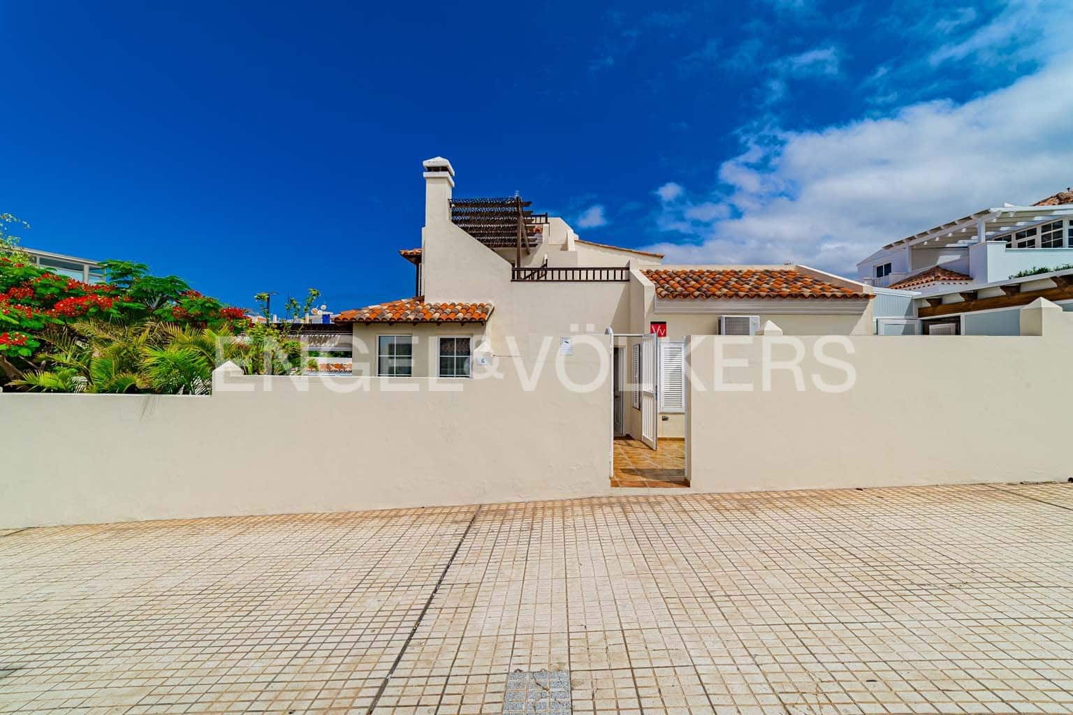 5 soveværelse Villa til salg i La Caleta med swimmingpool garage - € 2.200.000 (Ref: 9249222)