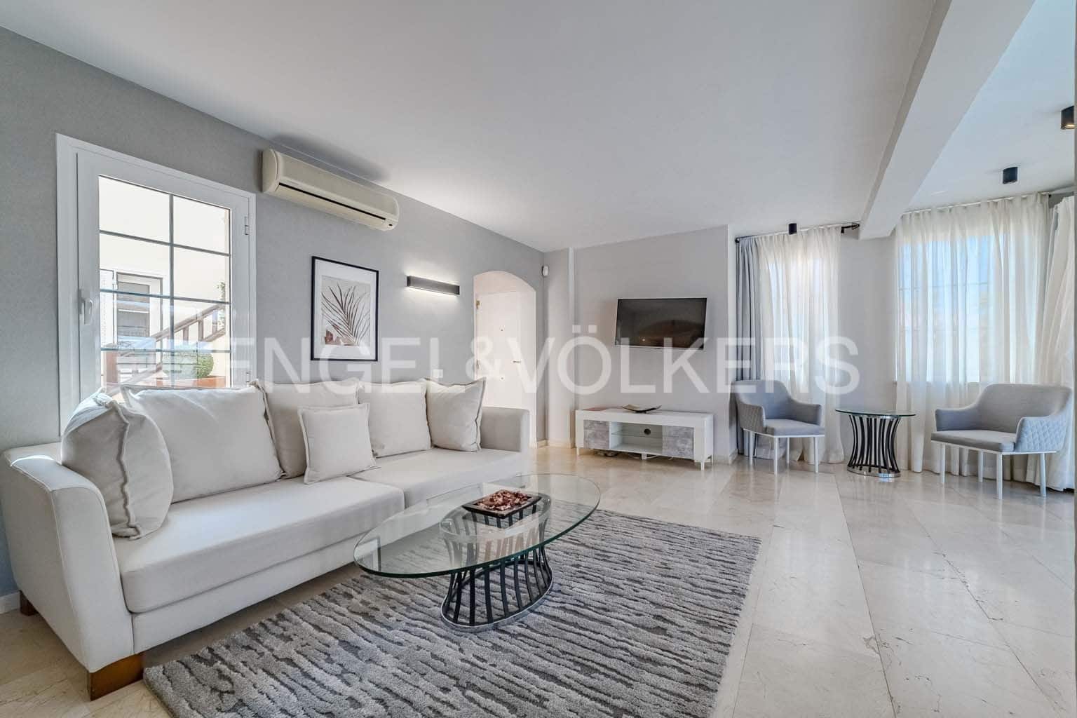 5 soveværelse Villa til salg i La Caleta med swimmingpool garage - € 2.200.000 (Ref: 9249222)