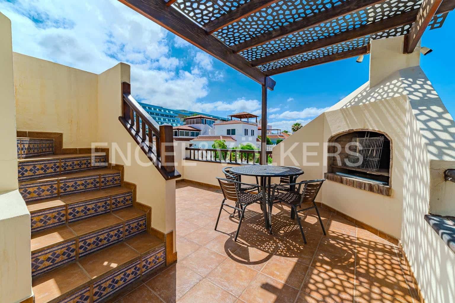 5 soveværelse Villa til salg i La Caleta med swimmingpool garage - € 2.200.000 (Ref: 9249222)