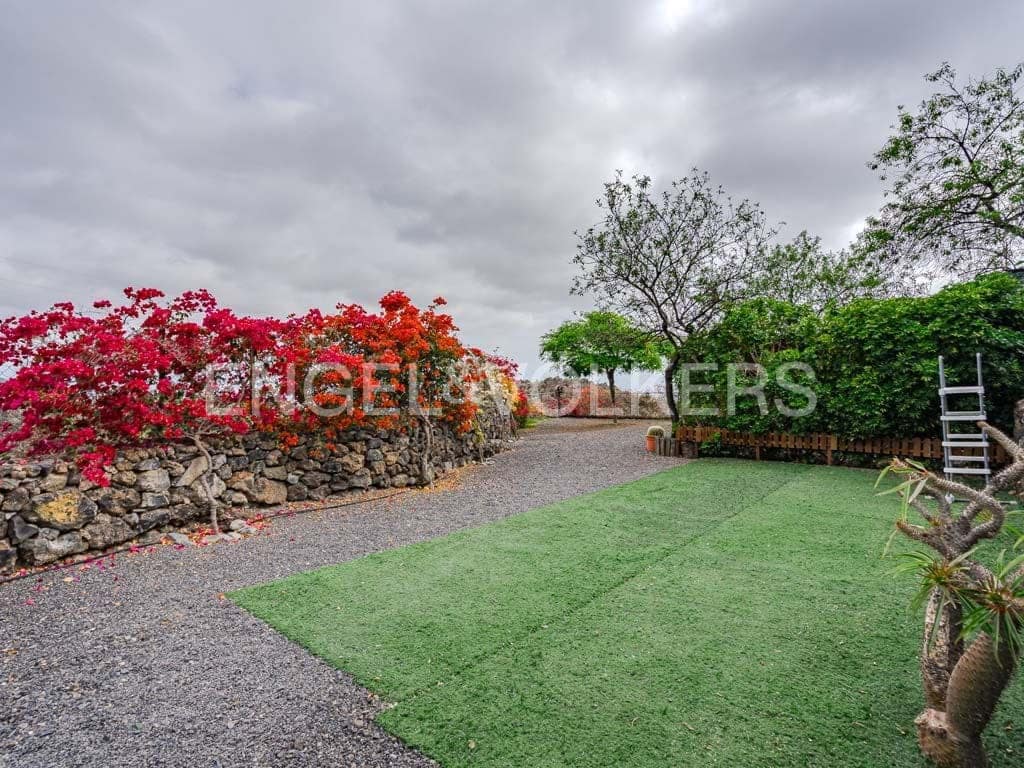 3 makuuhuone Huvila myytävänä paikassa Guia de Isora - 546 000 € (Ref: 9249223)