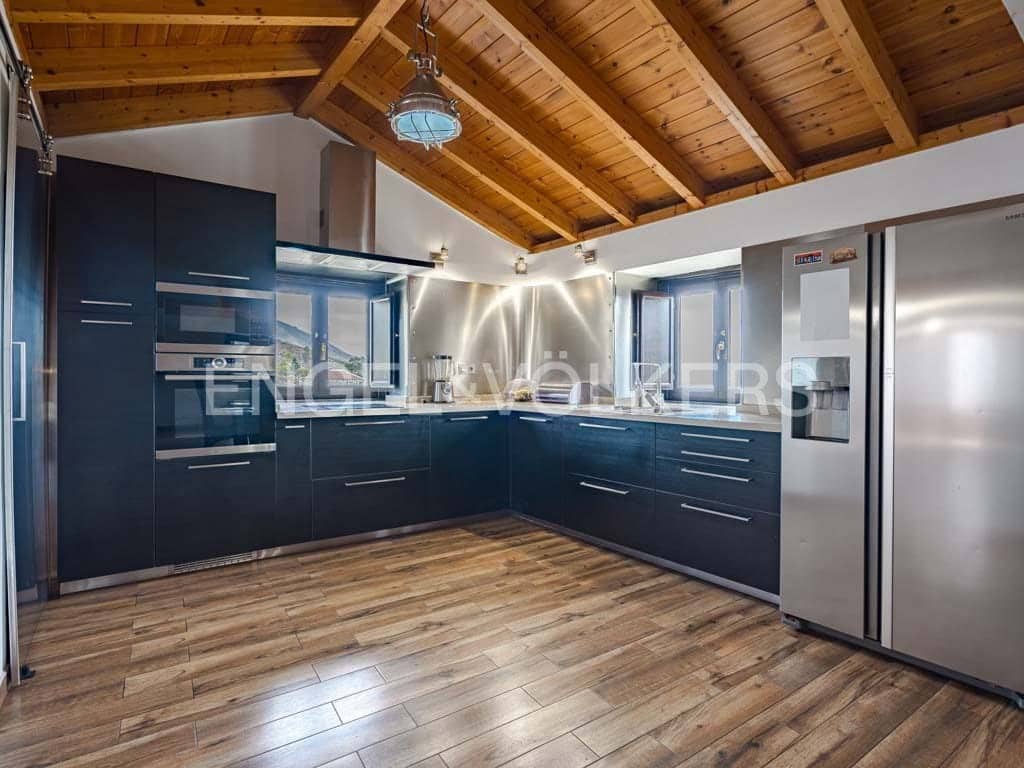 3 makuuhuone Huvila myytävänä paikassa Guia de Isora - 546 000 € (Ref: 9249223)