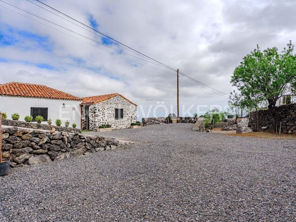 3 makuuhuone Huvila myytävänä paikassa Guia de Isora - 546 000 € (Ref: 9249223)