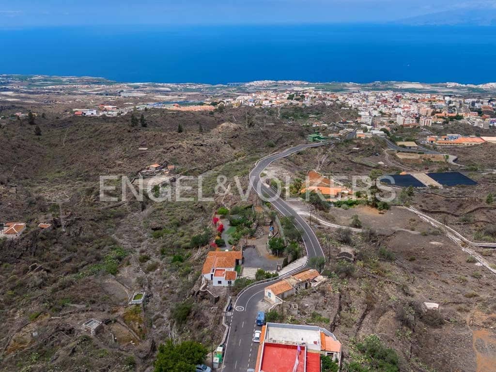 3 makuuhuone Huvila myytävänä paikassa Guia de Isora - 546 000 € (Ref: 9249223)