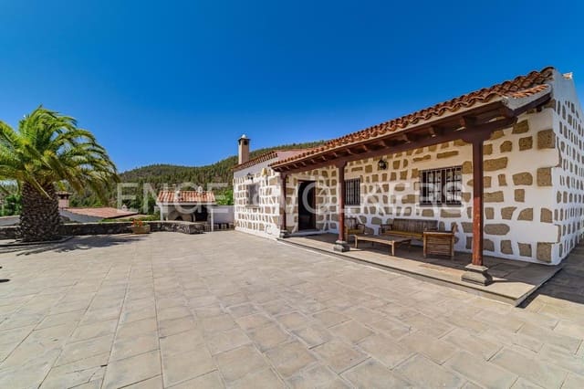 2 slaapkamer Villa te koop in Granadilla de Abona met garage - € 385.000 (Ref: 9249224)