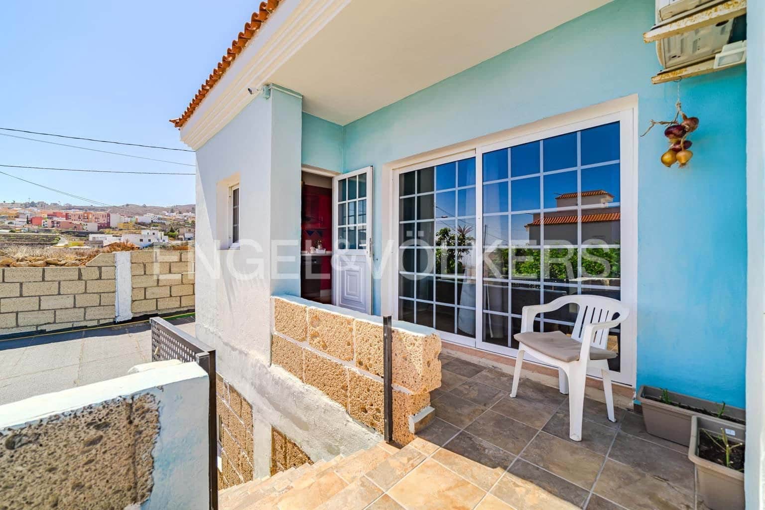 4 sypialnia Willa na sprzedaż w Granadilla de Abona z basenem - 480 000 € (Ref: 9249227)