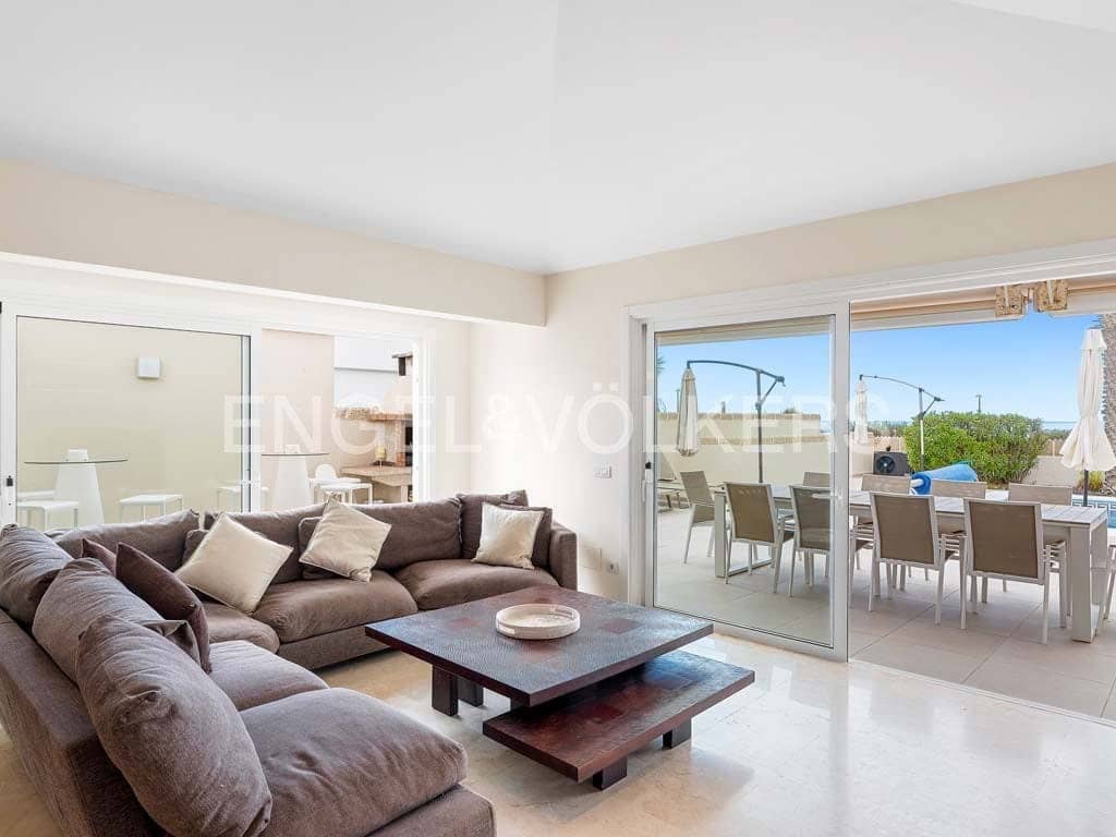 Chalet de 6 habitaciones en Palm-Mar en venta con piscina garaje - 1.290.000 € (Ref: 9249228)