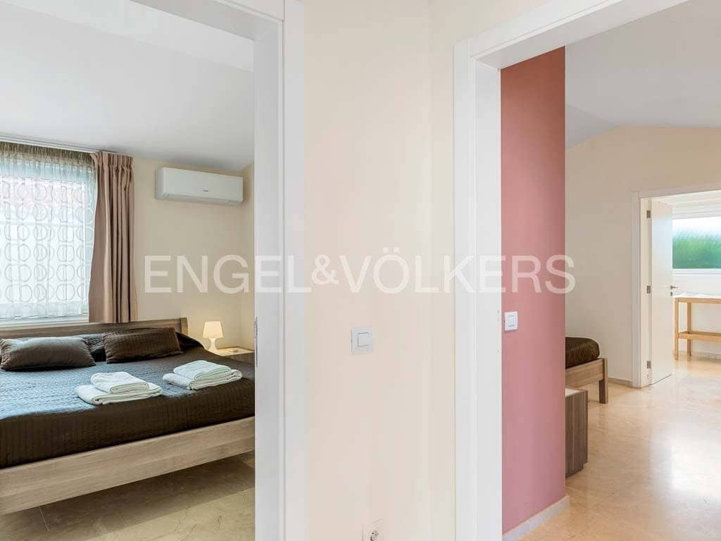 Chalet de 6 habitaciones en Palm-Mar en venta con piscina garaje - 1.290.000 € (Ref: 9249228)