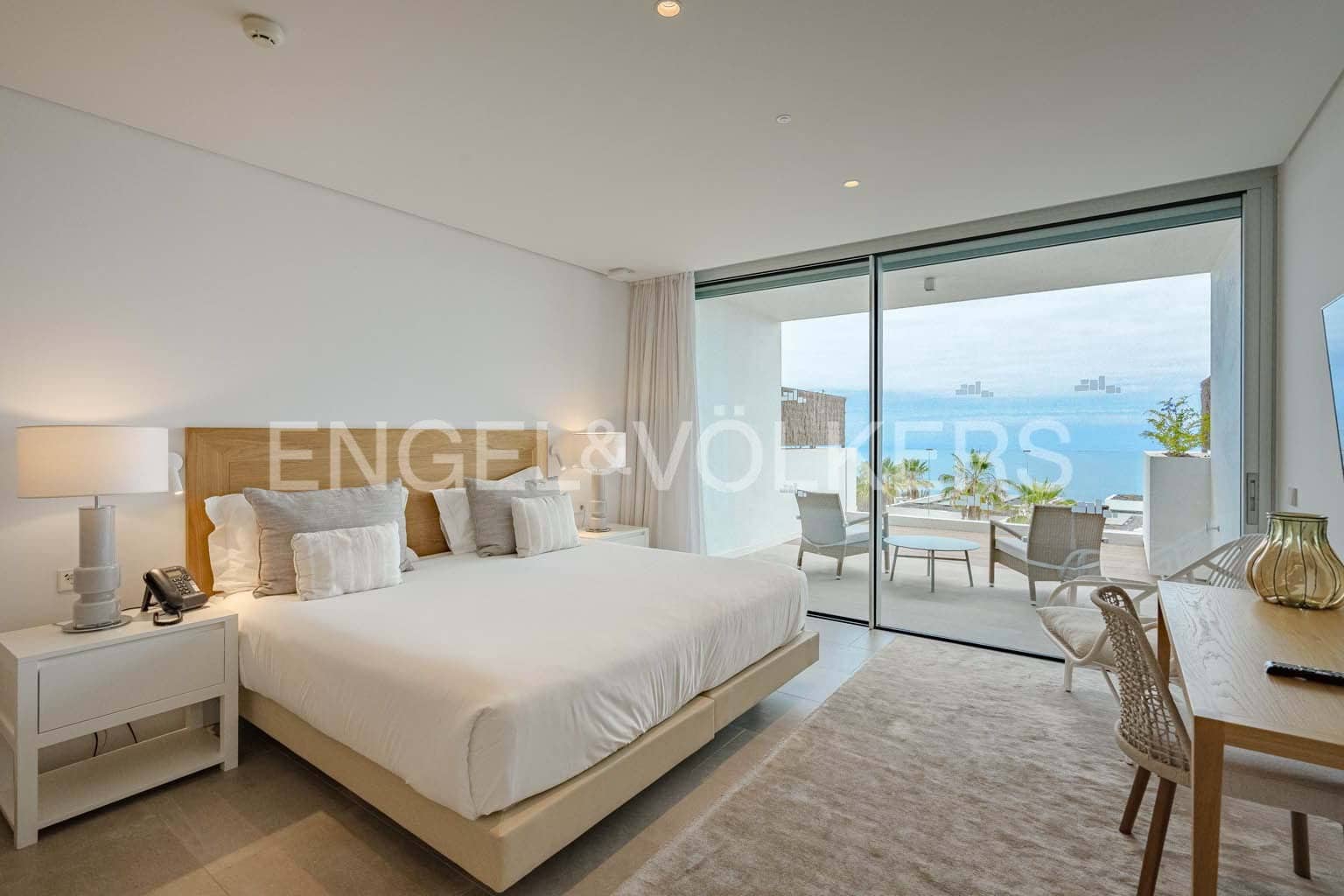 3 bedroom Apartment for sale in Guia de Isora with pool garage - € 1,727,860 (Ref: 9263350)