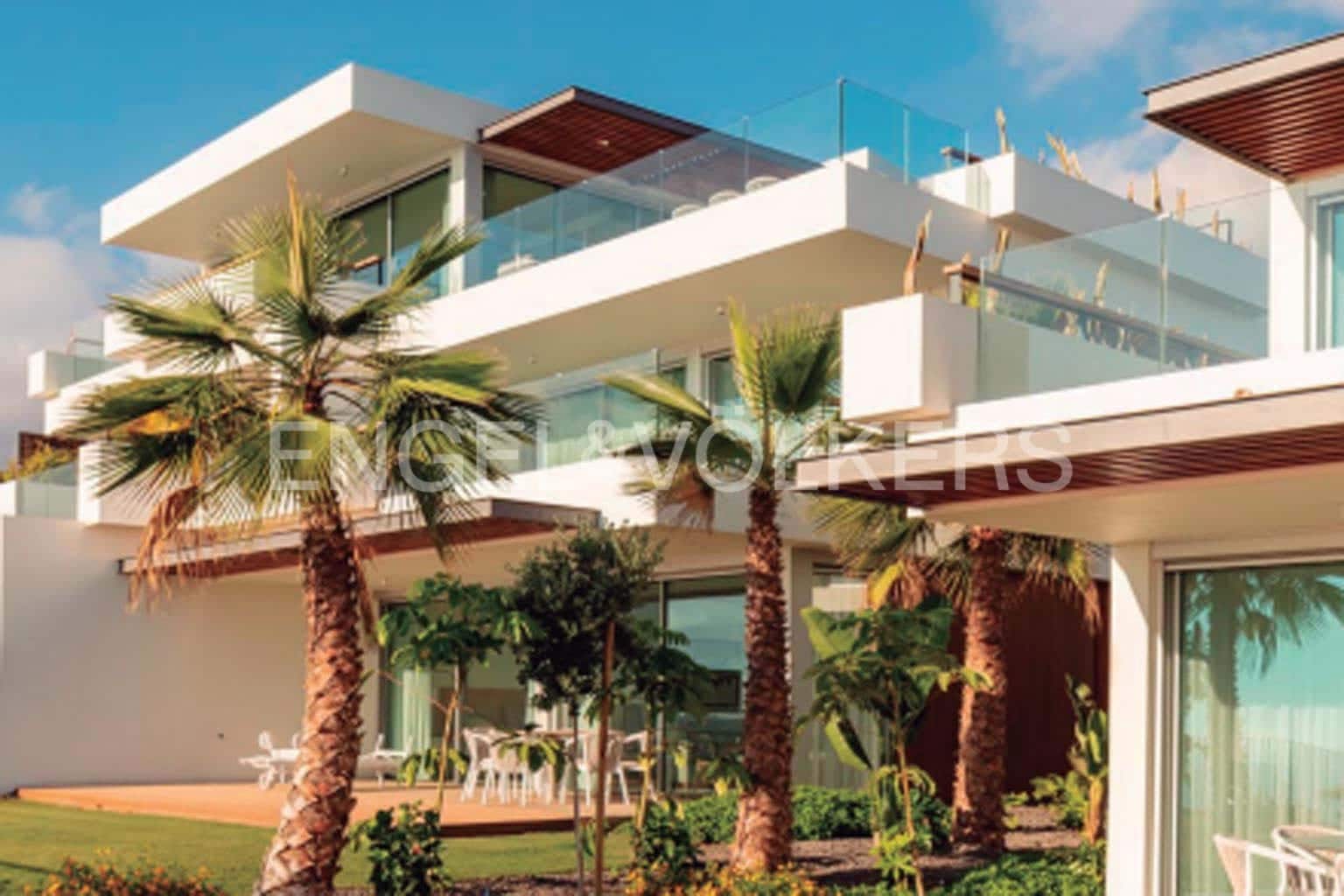 3 bedroom Apartment for sale in Guia de Isora with pool garage - € 1,727,860 (Ref: 9263350)