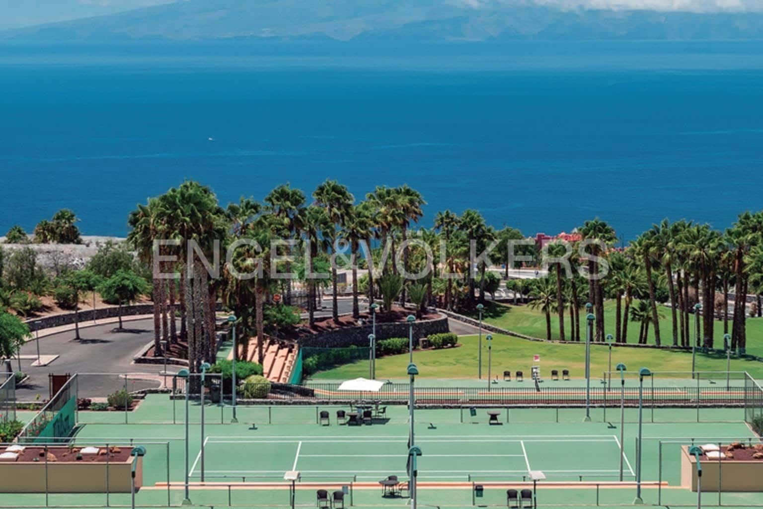 3 bedroom Apartment for sale in Guia de Isora with pool garage - € 1,727,860 (Ref: 9263350)