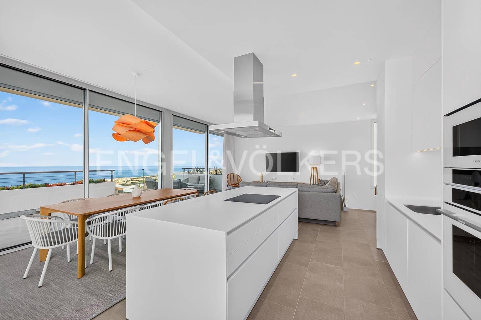 3 bedroom Apartment for sale in Guia de Isora with pool garage - € 1,949,000 (Ref: 9263350)