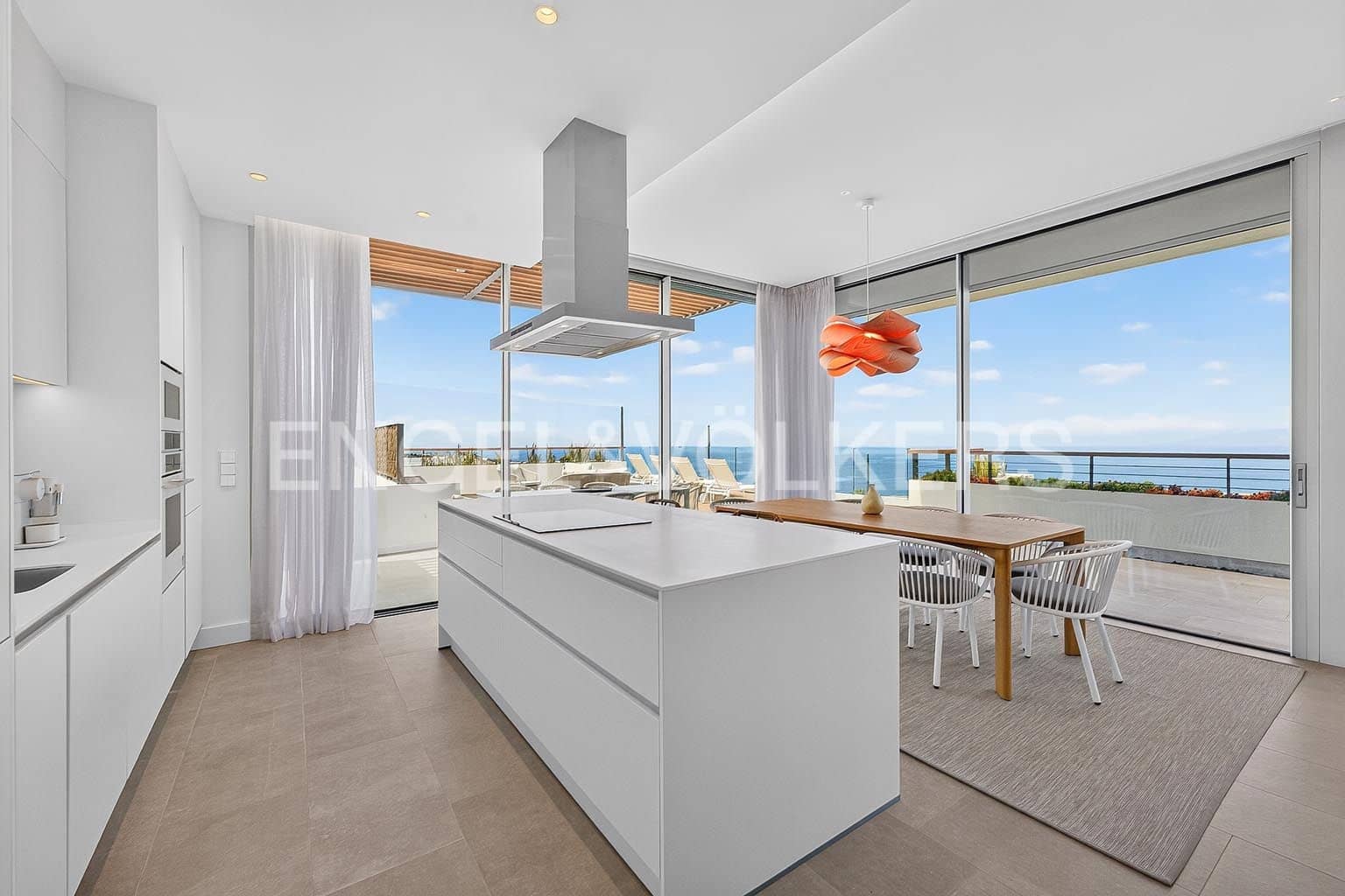 3 bedroom Apartment for sale in Guia de Isora with pool garage - € 1,949,000 (Ref: 9263350)