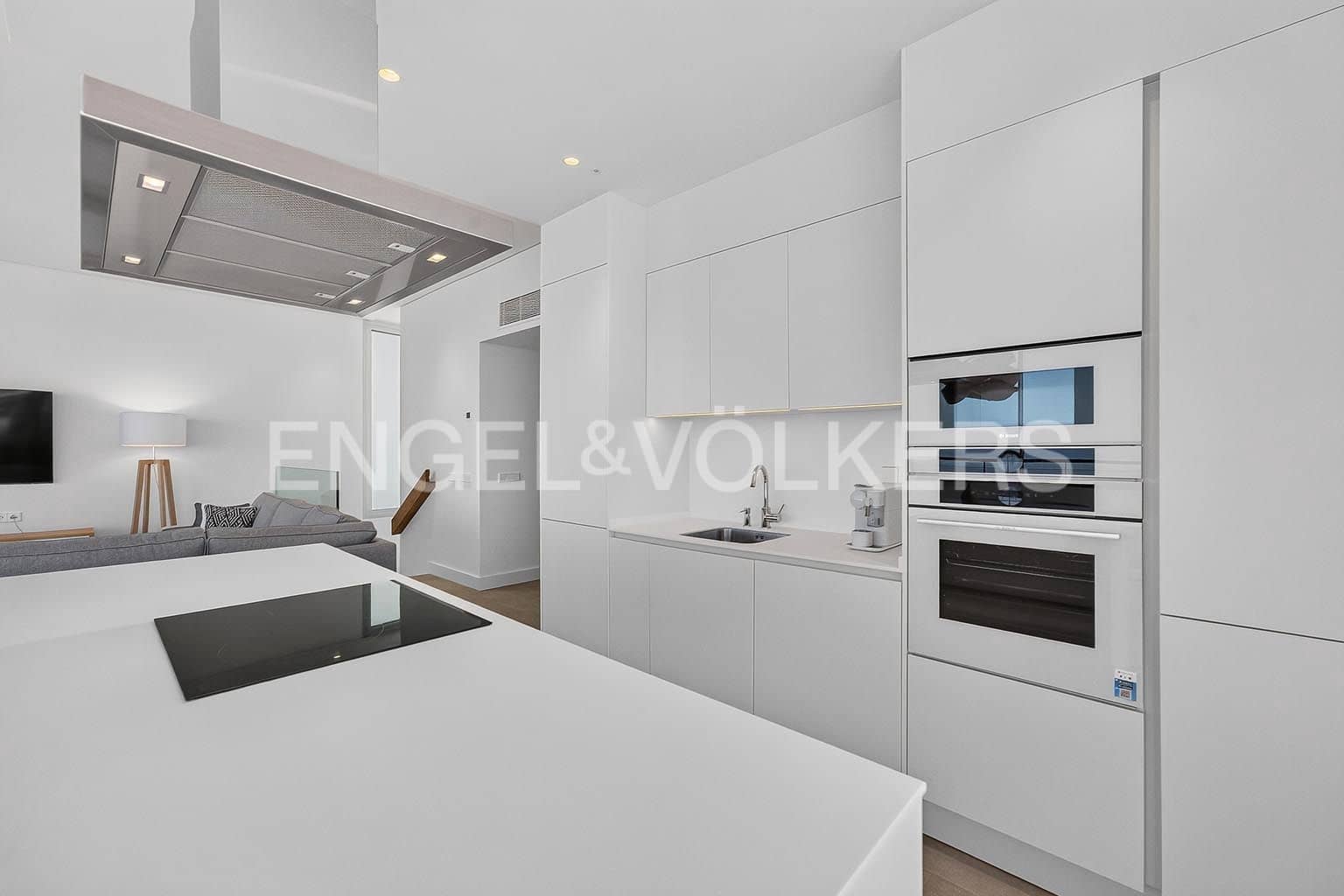 3 bedroom Apartment for sale in Guia de Isora with pool garage - € 1,949,000 (Ref: 9263350)